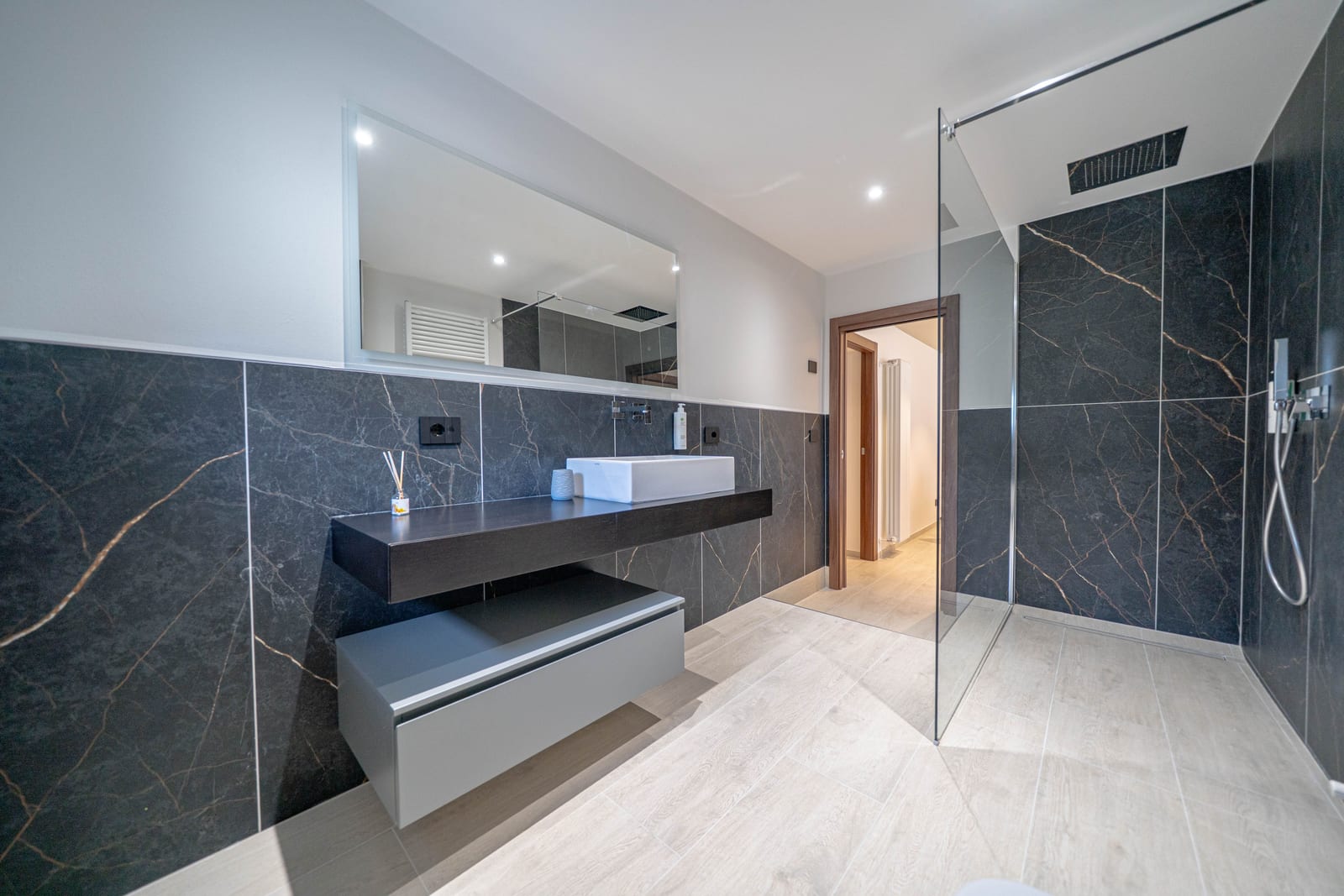 Suite Ambra — zona soggiorno
